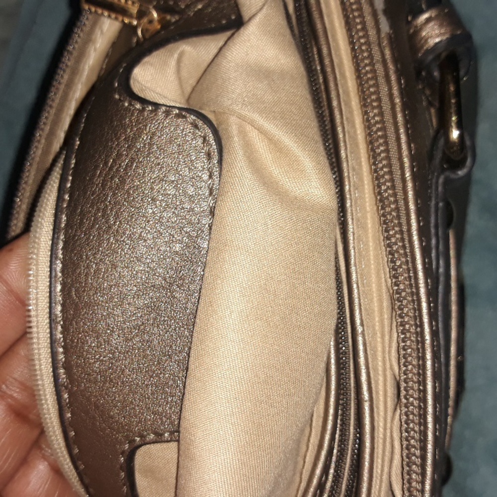 Counterfeit MK Bag - Picture 5 of 7